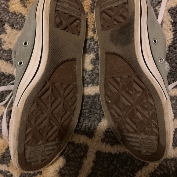 Converses - Picture 4 of 5